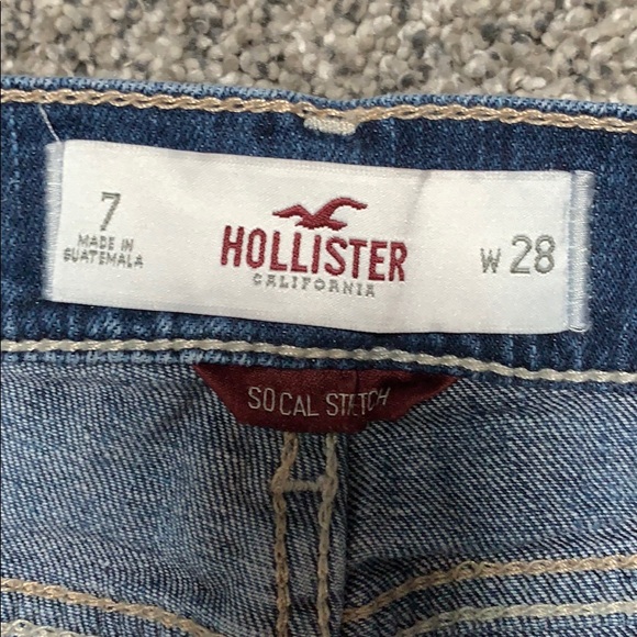 Shorts - Picture 3 of 4